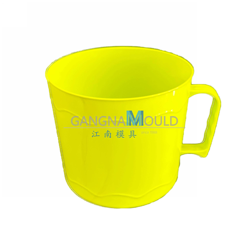 JN-342 Injection molded toothbrush cup mold